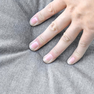 Wicker Chaise Lounge, Outdoor Lounge Chair, 5-Level Adjustable Backrest S-Shape Rattan Lounger with Cushion & Wheels for Patio, Deck, Poolside, Grey