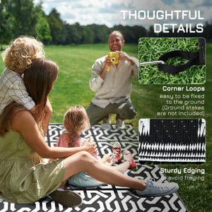 Outsunny Reversible Outdoor Rug, 8' x 10' Waterproof Plastic Straw Floor Mat, Portable RV Camping Carpet, Large Floor Mat for Backyard, Deck, Picnic, Beach, Black & White Chain