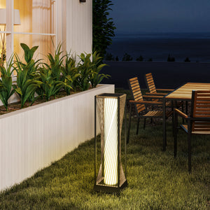 Garden Rattan Lamp, 77 cm Tall Solar Rattan Floor Lamp, Solar Garden Light with Auto On/Off LED Lights, IP44 Waterproof for Outdoor, Porch, Pathway, Terrace, Sand Brown