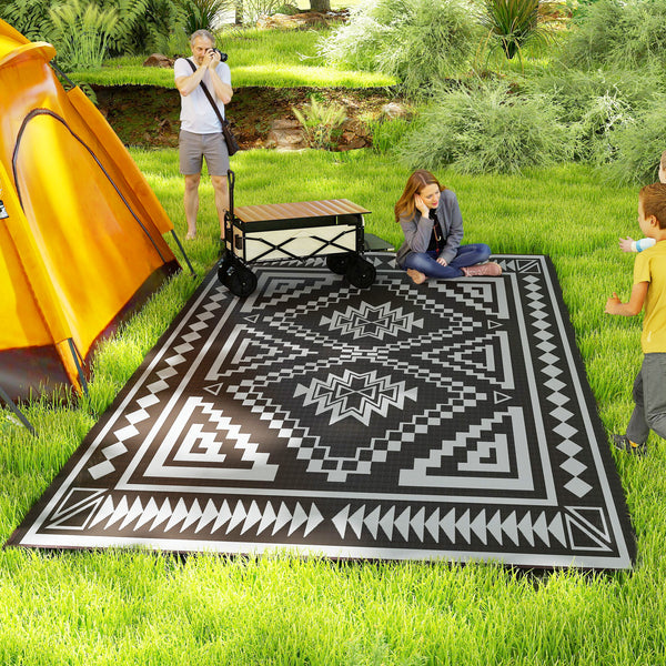 Outsunny Reversible Outdoor Rug, 9' x 18' Waterproof Plastic Straw Floor Mat, Portable RV Camping Carpet, Large Floor Mat for Backyard, Deck, Picnic, Beach, Black & Gray Square Patchwork