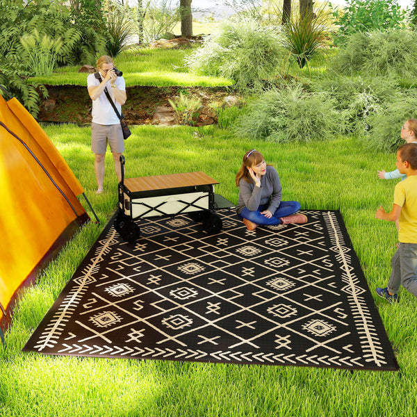 Outsunny Reversible Outdoor Rug, 9' x 12' Waterproof Plastic Straw Floor Mat, Portable RV Camping Carpet, Large Floor Mat for Backyard, Deck, Picnic, Beach, Black & Beige Rhombus