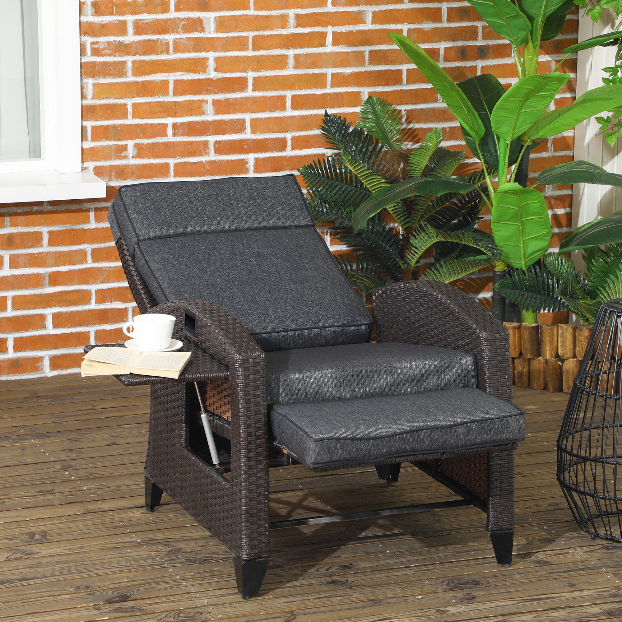 outdoor garden recliner chairs